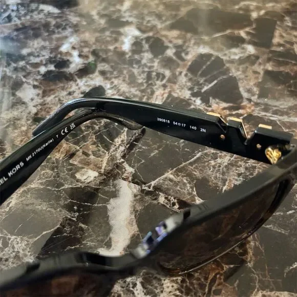 Michael Kors Karlie Women's Square Frame Sunglasses Multicolor Tortoise Shell - Picture 14 of 15